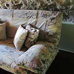 La Casa Del Borgo Bed & Breakfast 3*